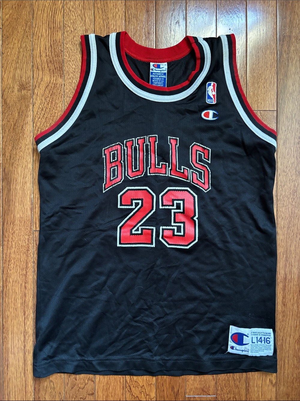 Vintage 90s Champion Black and Red Bulls Basketball Jersey #23 Jordan Sz L 14-16